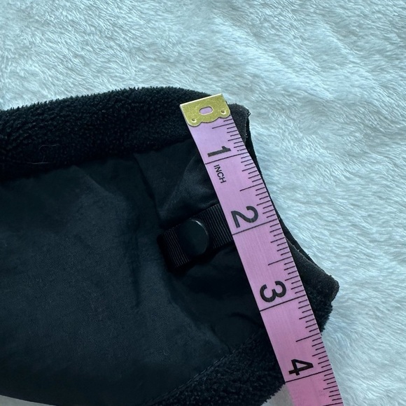 The North Face Black Ski Snow Jacket with Stand-Up Collar - Picture 11 of 13